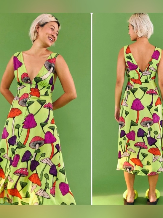 FARM Rio Dresses & Skirts - Farm Rio Neon Yellow Mushroom Print Button Front Midi Dress Size XS